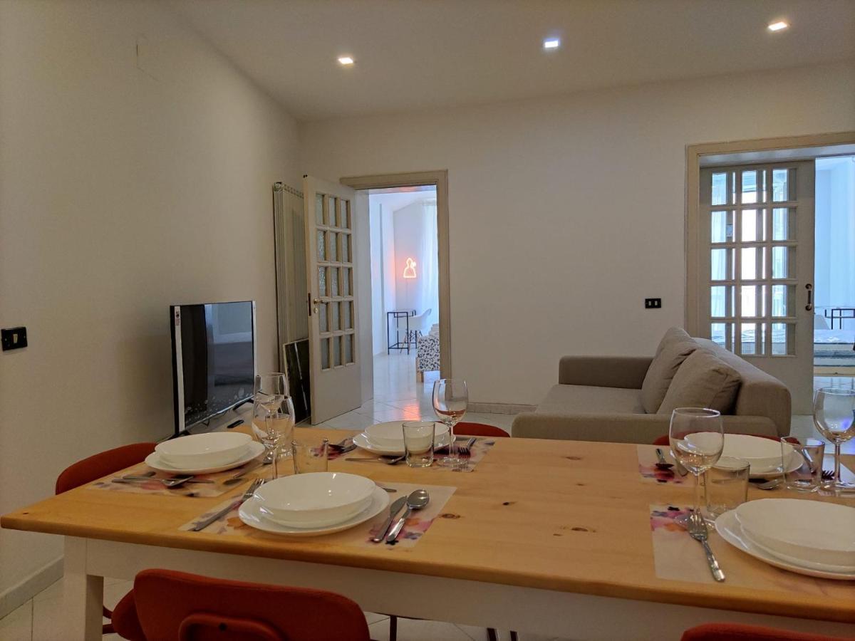 O'tuocc A Chiaia Appartement *